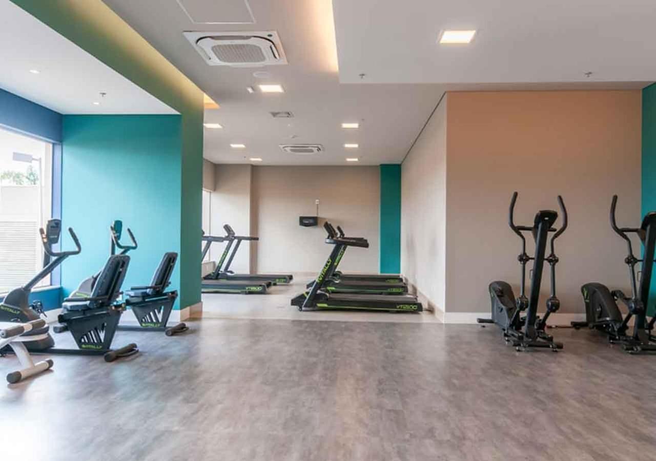 Enjoy Solar das Águas Park Resort Olímpia Exterior foto The gym at the hotel