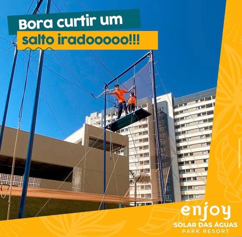 Enjoy Solar das Águas Park Resort Olímpia Exterior foto Trampoline in the complex
